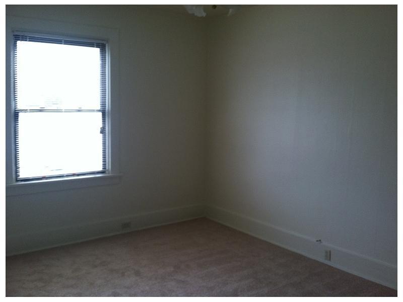 26 Rudolph Street McKees Rocks, PA 15136 - Photo 9 of 11 Bedroom.