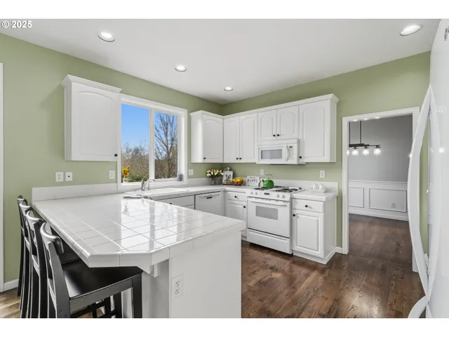 $725,000 | 5961 Southwest Balsam Drive, Corvallis, OR 97333