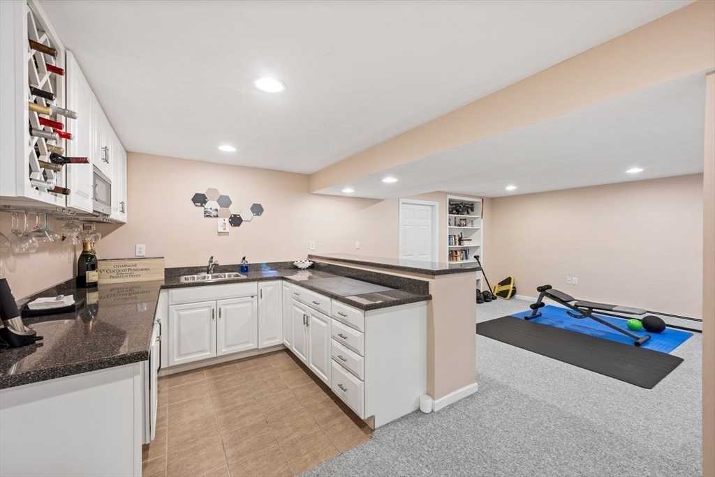 19 Falcon Ridge Drive Hopkinton, MA 01748 - Photo 35 of 42 Gallery Image 35