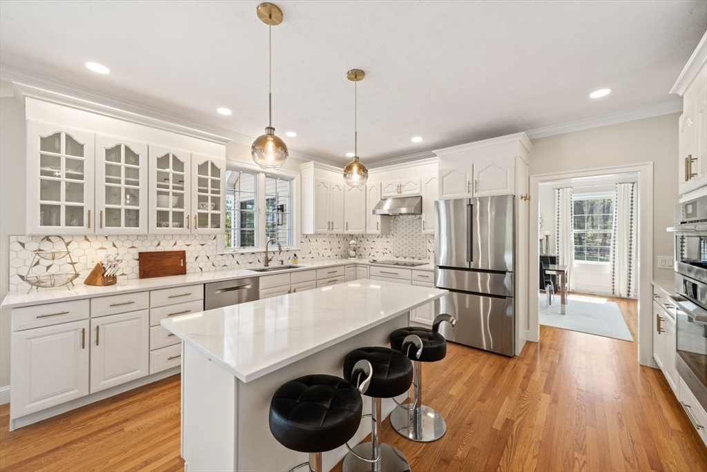 19 Falcon Ridge Drive Hopkinton, MA 01748 - Photo 10 of 42 Gallery Image 10