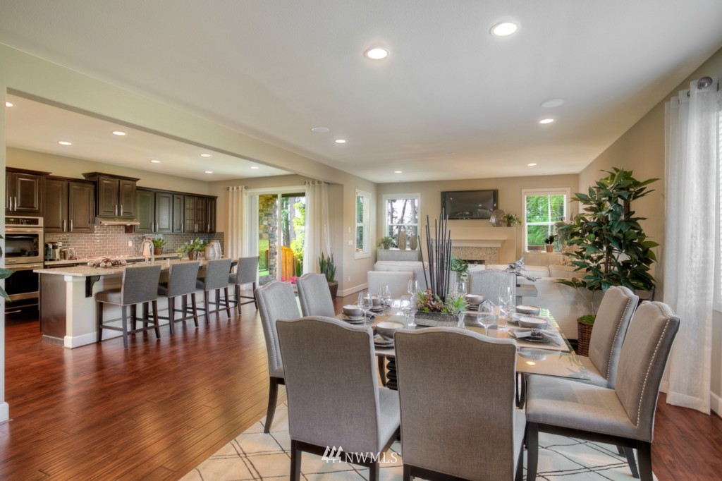 22727 36th Drive Southeast Bothell, WA 98021 - Photo 4 of 20 Gallery Image 4