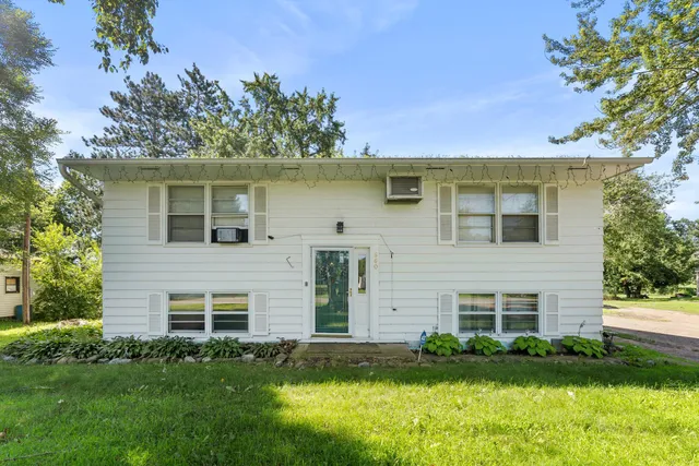 $249,000 | 660 5th Avenue Northwest, Pine City, MN 55063