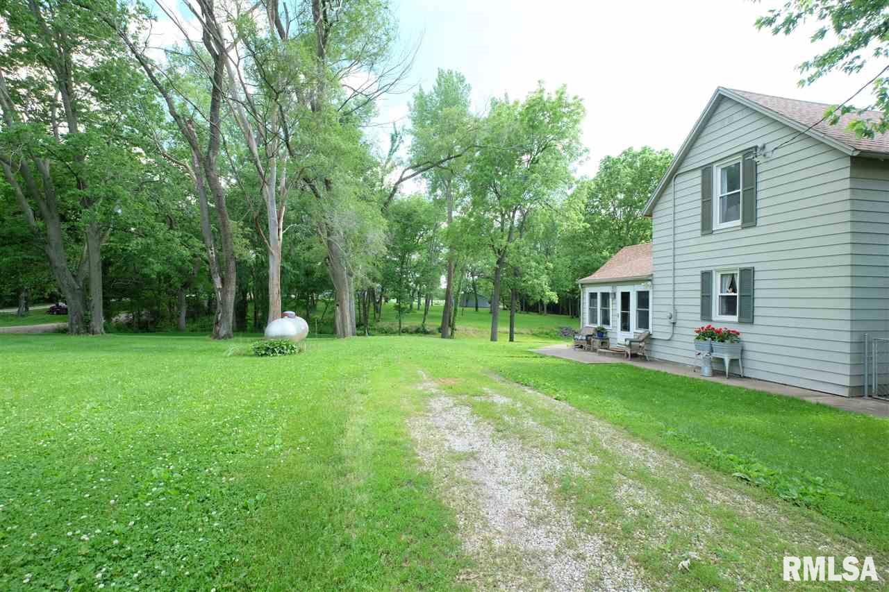 16303 Red Shale Hill Road Pekin, IL 61554 - Photo 28 of 32 Gallery Image 28
