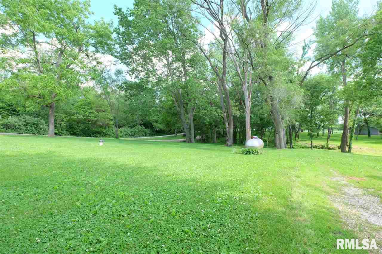 16303 Red Shale Hill Road Pekin, IL 61554 - Photo 29 of 32 Gallery Image 29