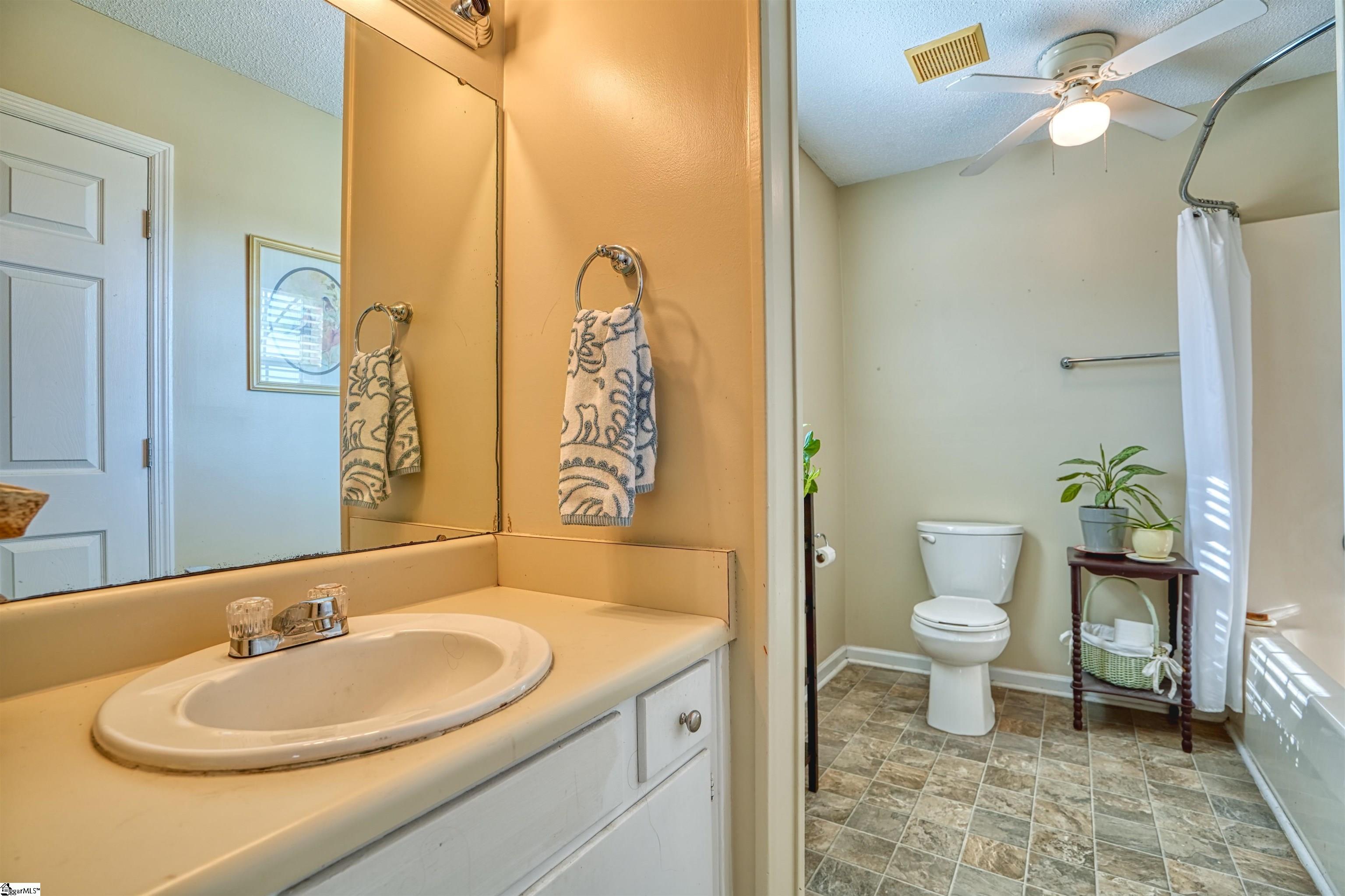 1878 River Oak Road Inman, SC 29349 - Photo 10 of 19