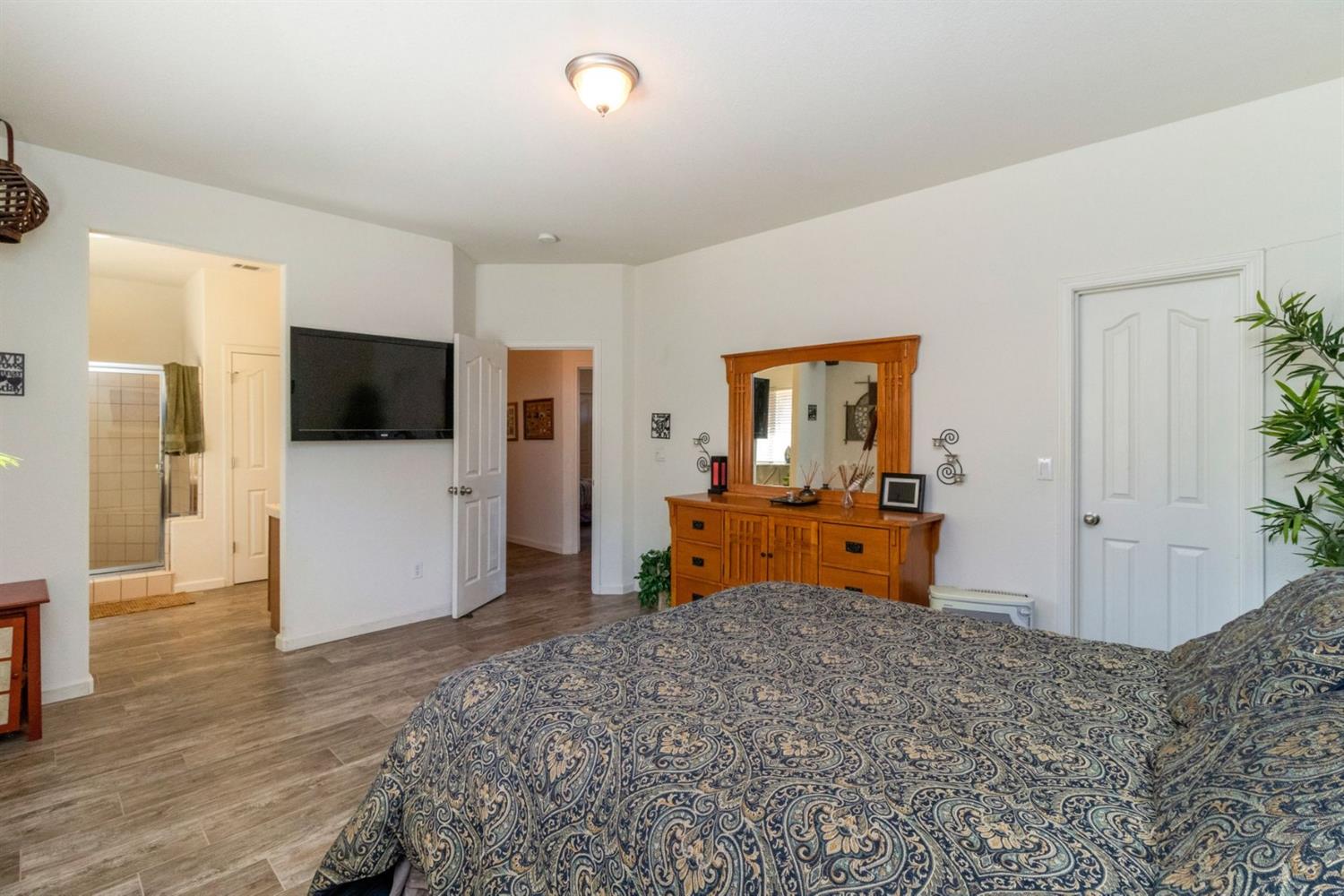 24119 Loper Valley Road Prather, CA 93651 - Photo 11 of 24 Gallery Image 11
