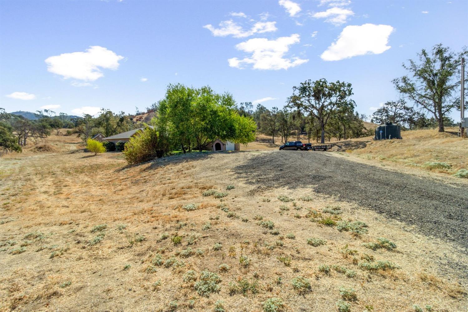 24119 Loper Valley Road Prather, CA 93651 - Photo 21 of 24 Gallery Image 21