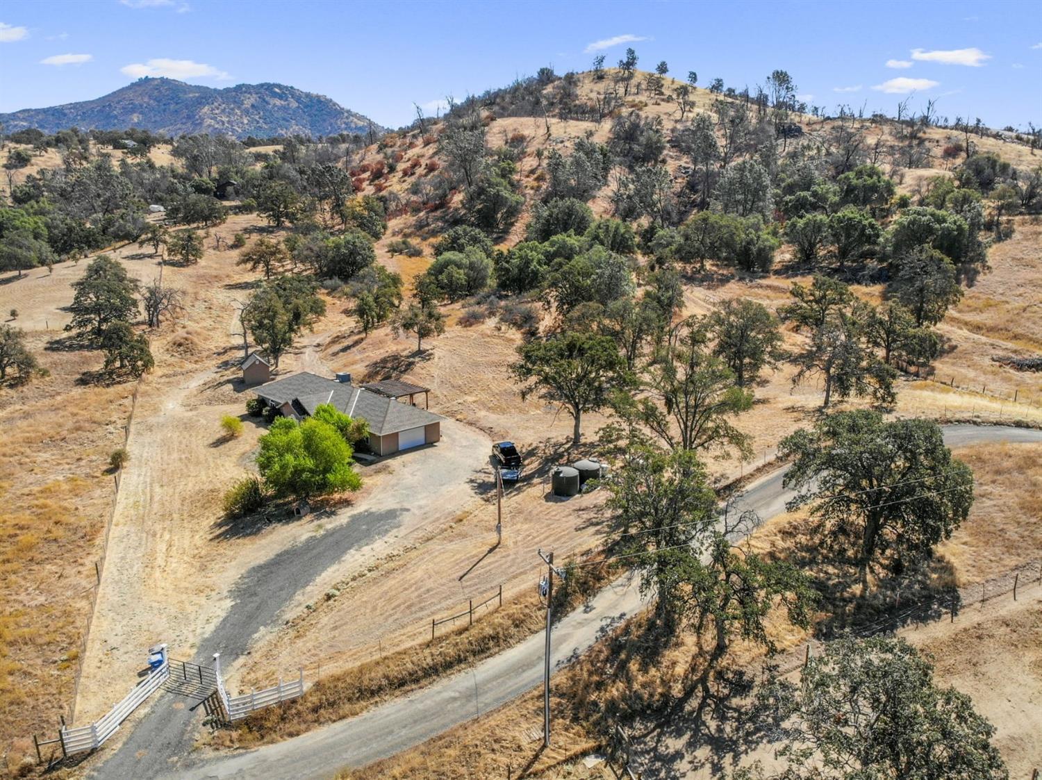 24119 Loper Valley Road Prather, CA 93651 - Photo 23 of 24 Gallery Image 23