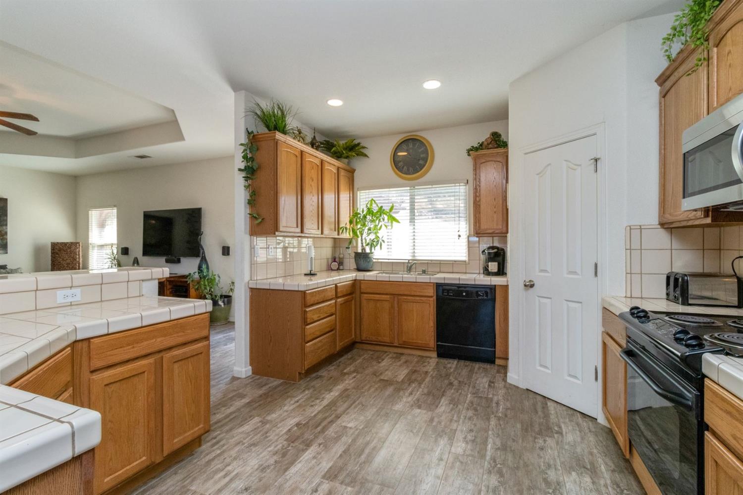 24119 Loper Valley Road Prather, CA 93651 - Photo 8 of 24 Gallery Image 8