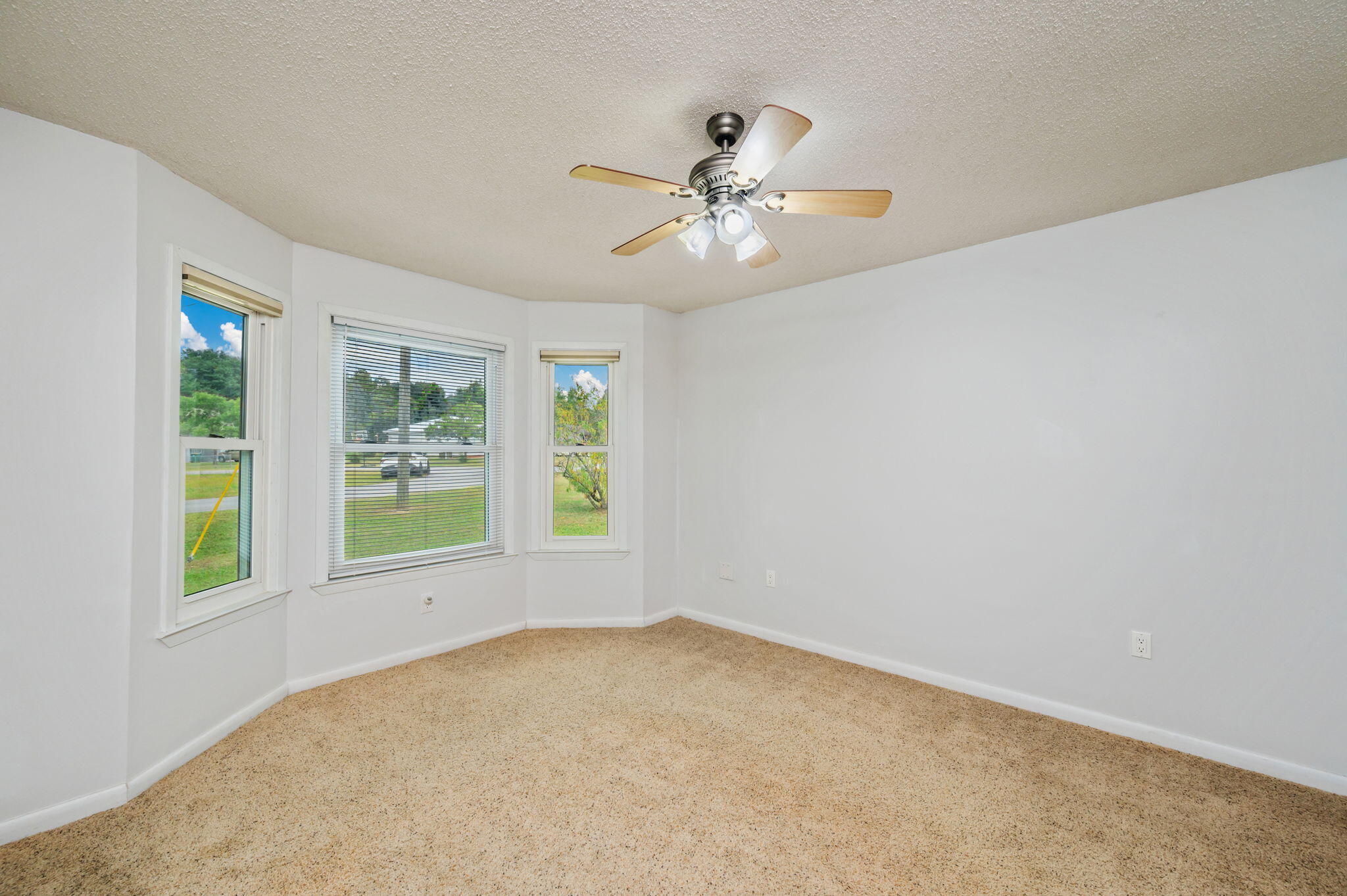 3316 Colonial Court Crestview, FL 32539 - Photo 20 of 37 22-web-or-mls-3316-colonial-ct