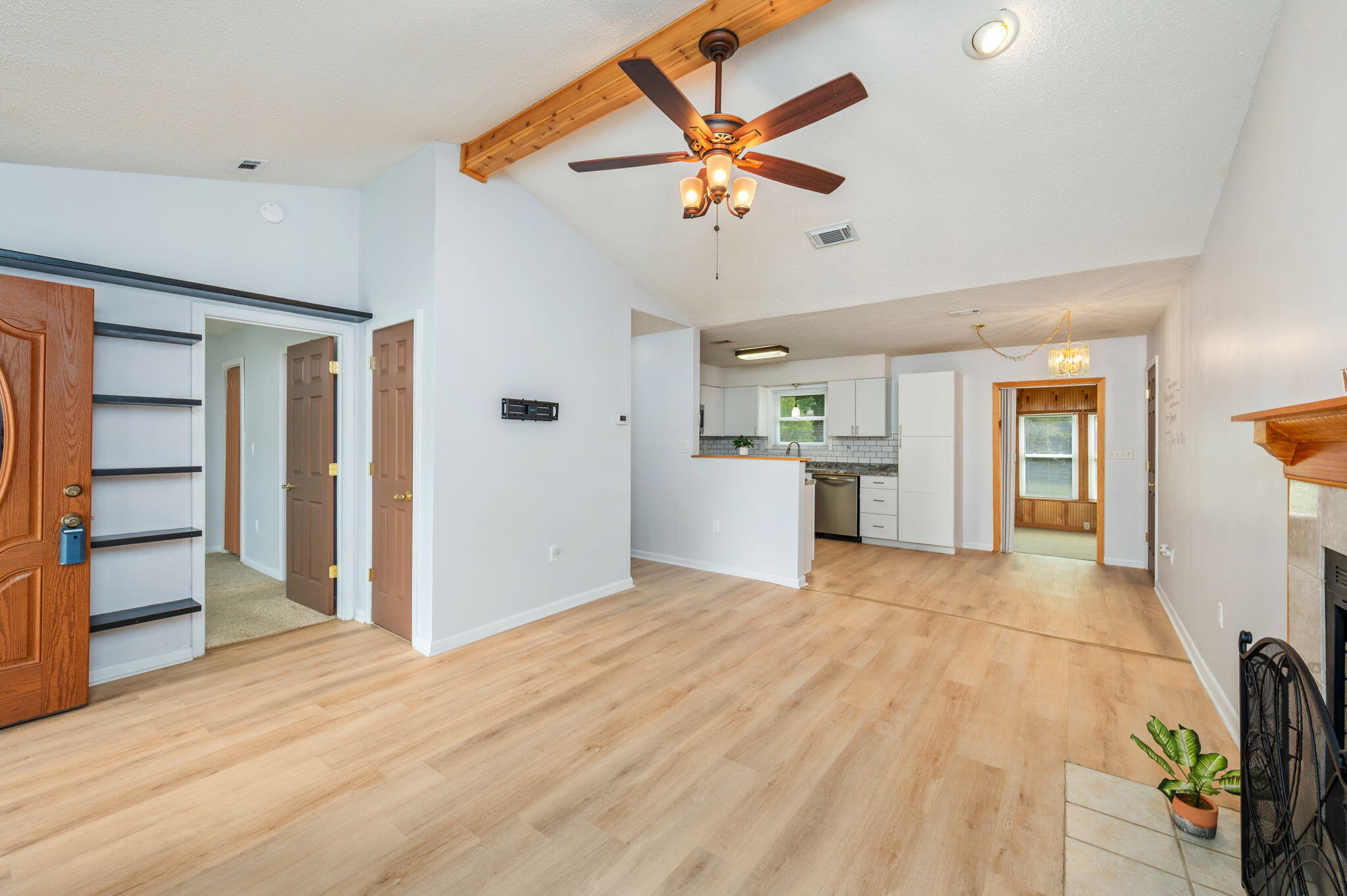 3316 Colonial Court Crestview, FL 32539 - Photo 6 of 37 7-web-or-mls-3316-colonial-ct