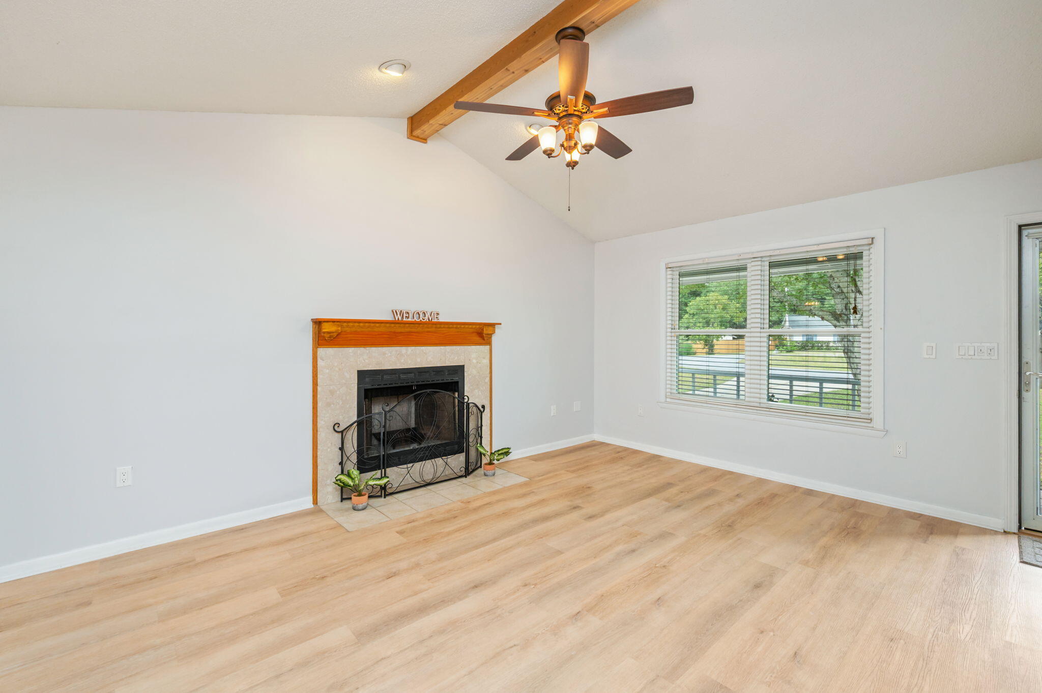 3316 Colonial Court Crestview, FL 32539 - Photo 8 of 37 9-web-or-mls-3316-colonial-ct