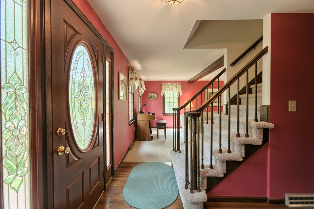 19 Cornstalk Road Dracut, MA 01826 - Photo 12 of 25 Gallery Image 12