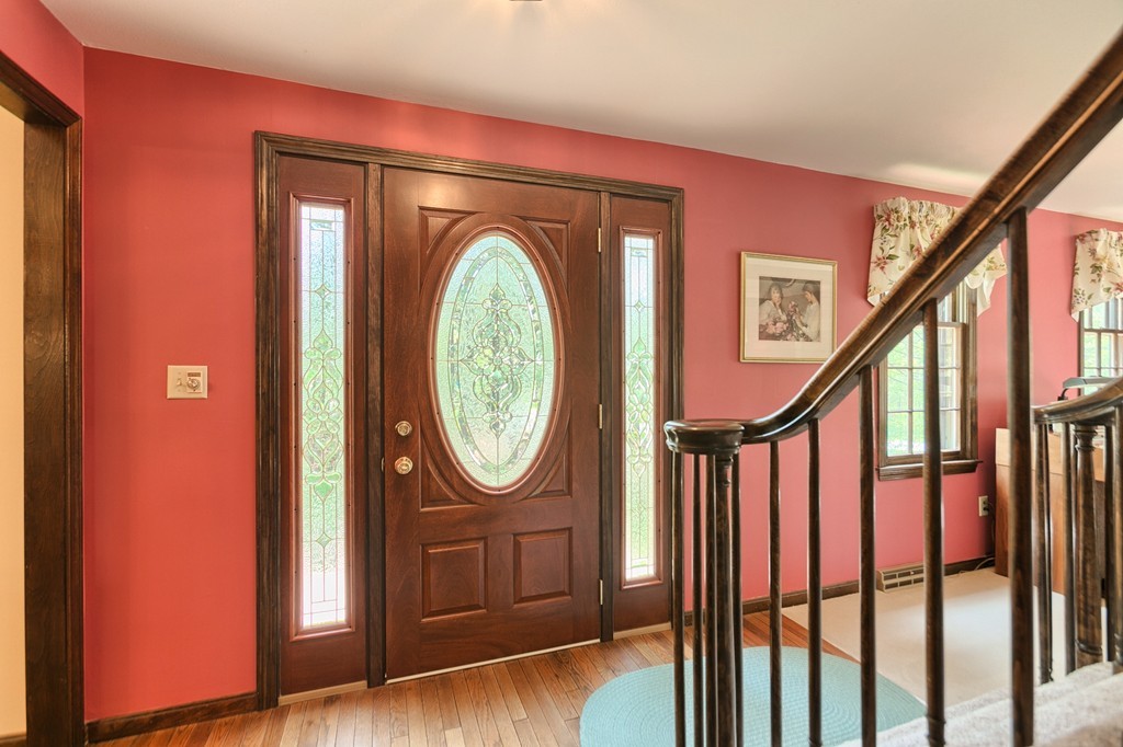 19 Cornstalk Road Dracut, MA 01826 - Photo 10 of 25 Gallery Image 10