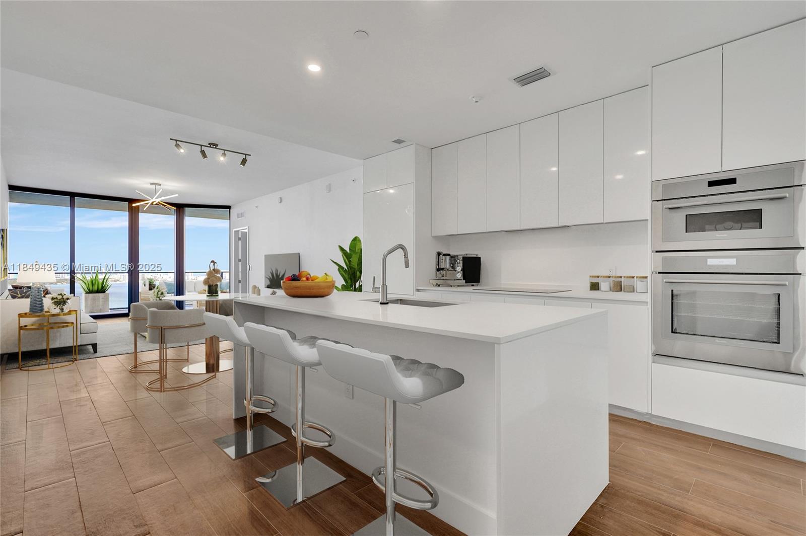 700 Northeast 24th Street, Unit 4005 Miami, FL 33137 - Photo 16 of 89 VIRTUAL STAGE