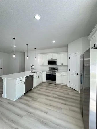 $2,050 | 8902 Southwest 135th Place, Ocala, FL 34473