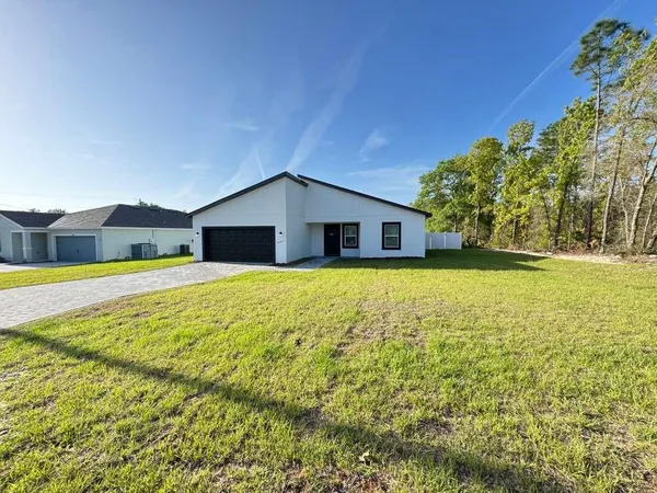 $2,050 | 8902 Southwest 135th Place, Ocala, FL 34473