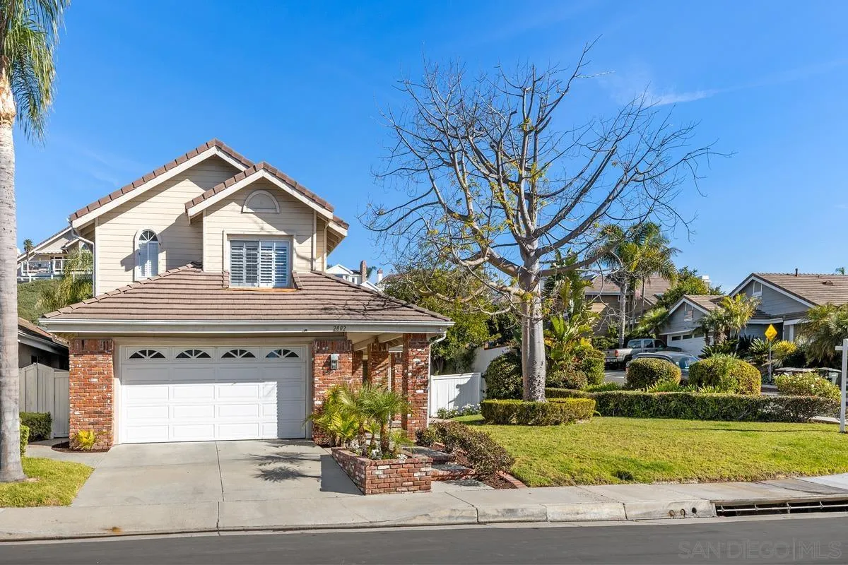 2002 Paseo Laro San Clemente, CA 92673 - Photo 5 of 37 a view of a house with a outdoor space