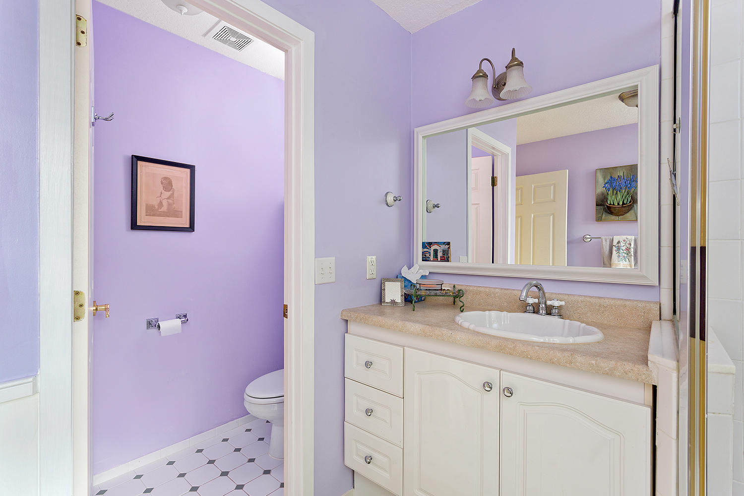 2040 Northwest 29th Road Boca Raton, FL 33431 - Photo 34 of 49 Guest Bath