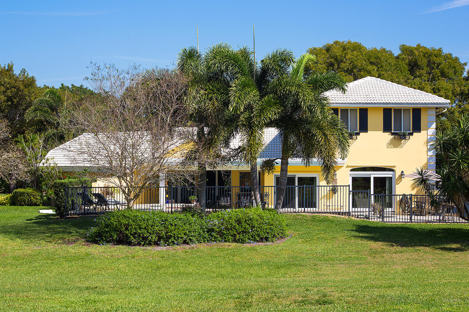 2040 Northwest 29th Road Boca Raton, FL 33431 - Photo 4 of 49 Back Exterior