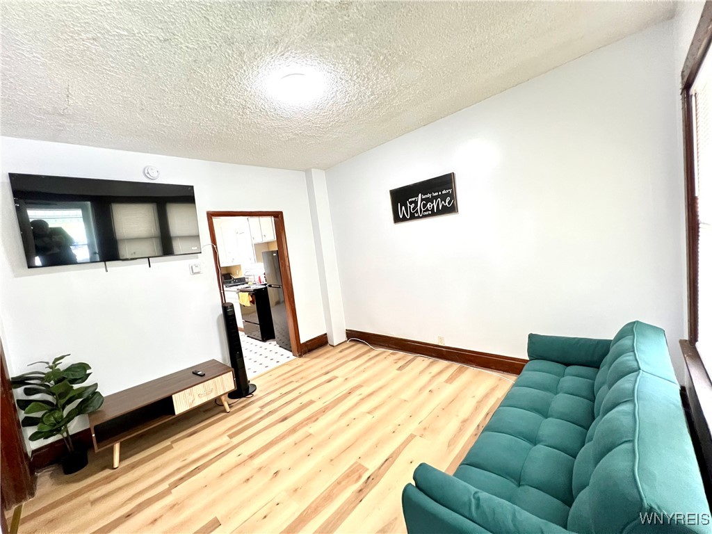 1119 15th Street Niagara Falls, NY 14301 - Photo 5 of 14