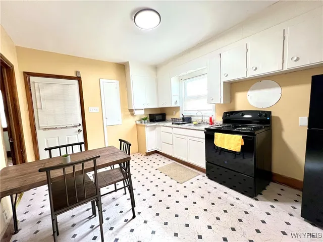 $1,150 | 1119 15th Street, Niagara Falls, NY 14301