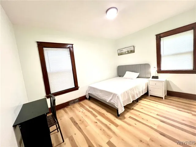 $1,150 | 1119 15th Street, Niagara Falls, NY 14301