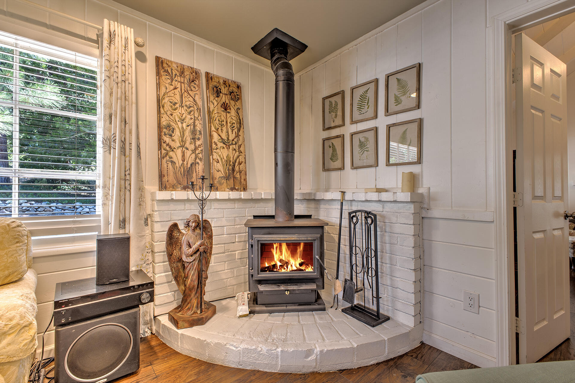 55075 Daryll Road Idyllwild, CA 92549 - Photo 13 of 60 6R5A4319