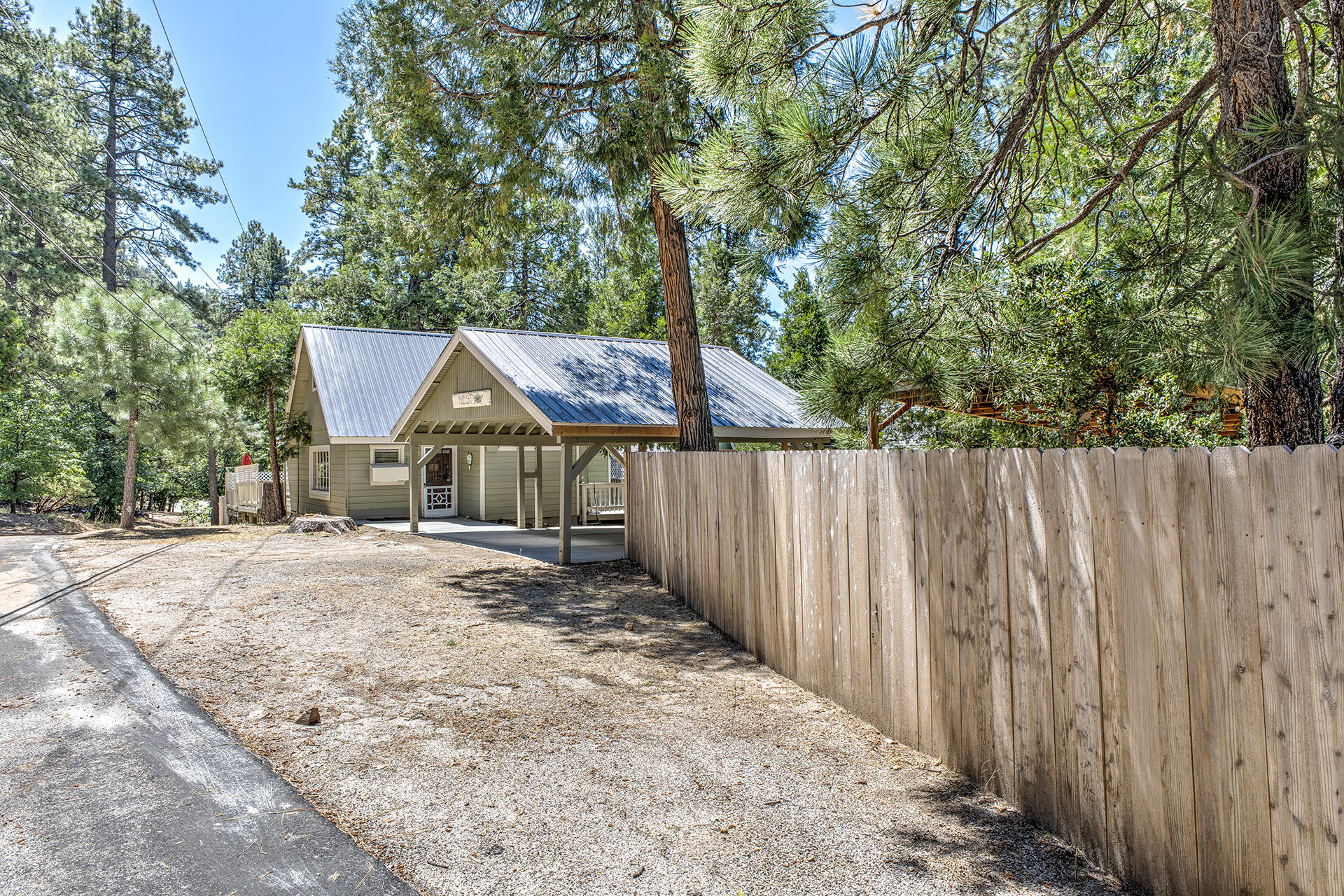 55075 Daryll Road Idyllwild, CA 92549 - Photo 9 of 60 6R5A4259