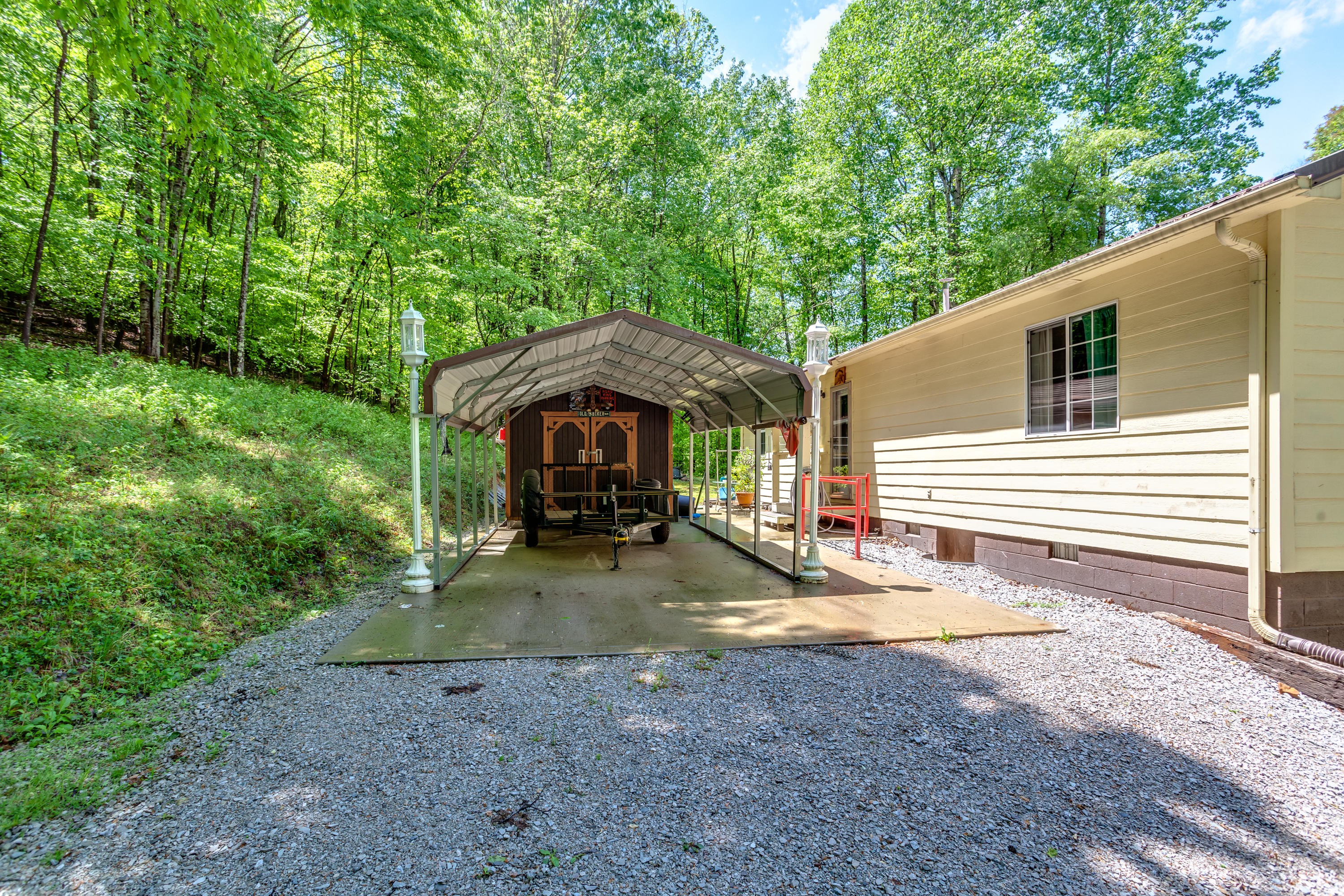 888 Bazel Road Harriman, TN 37748 - Photo 21 of 22 022210503-3-888BazelRdHarrimanTN-SMALL