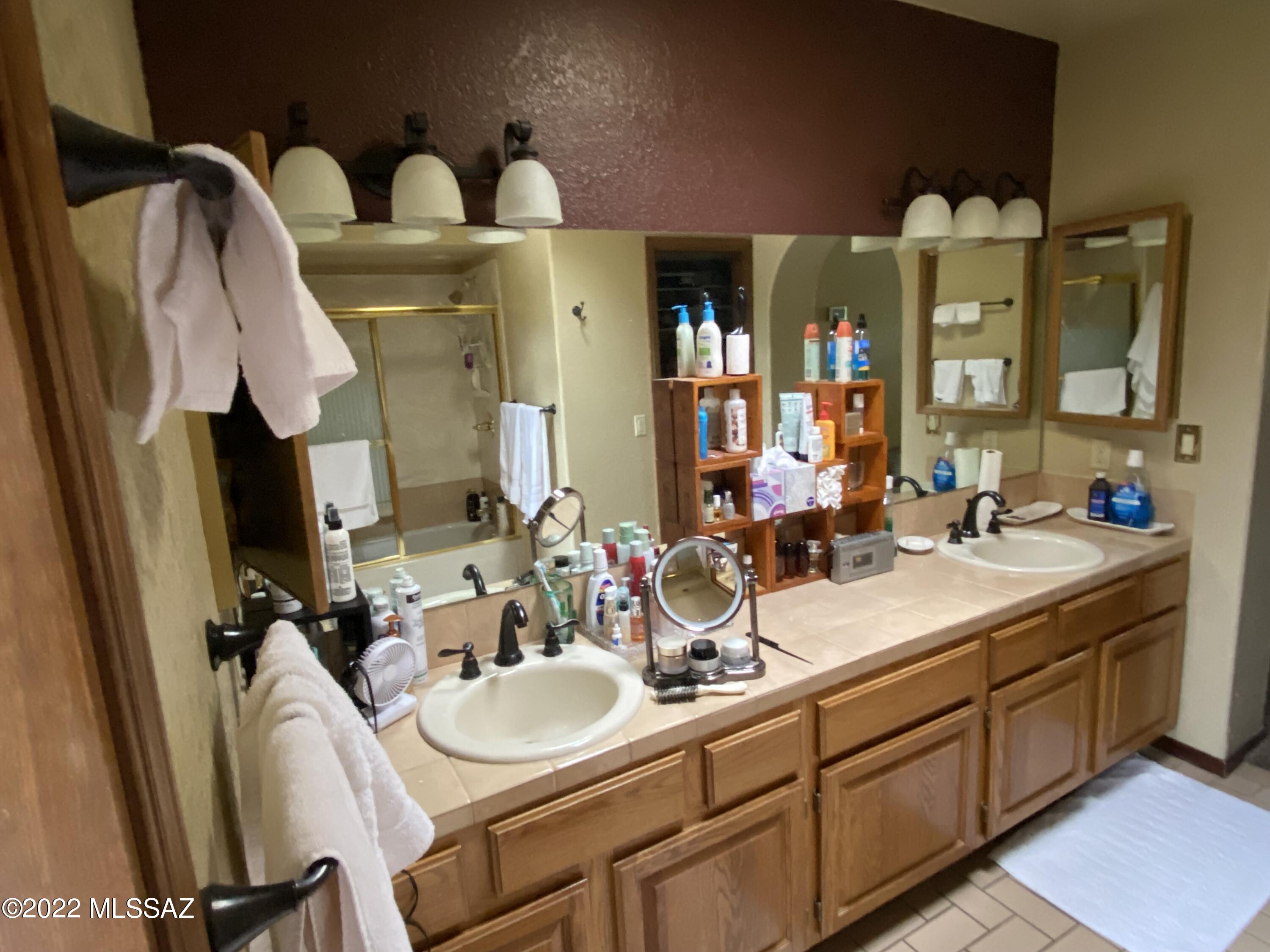 6945 North Wade Road Tucson, AZ 85743 - Photo 20 of 42 Gallery Image 20