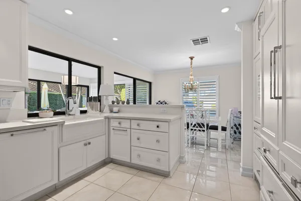 $895,000 | 11340 Briarwood Place, North Palm Beach, FL 33408
