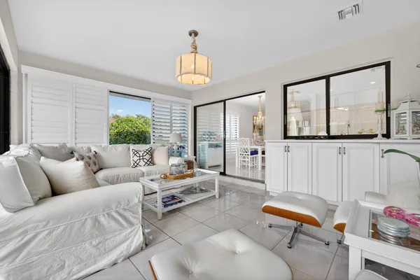 $895,000 | 11340 Briarwood Place, North Palm Beach, FL 33408