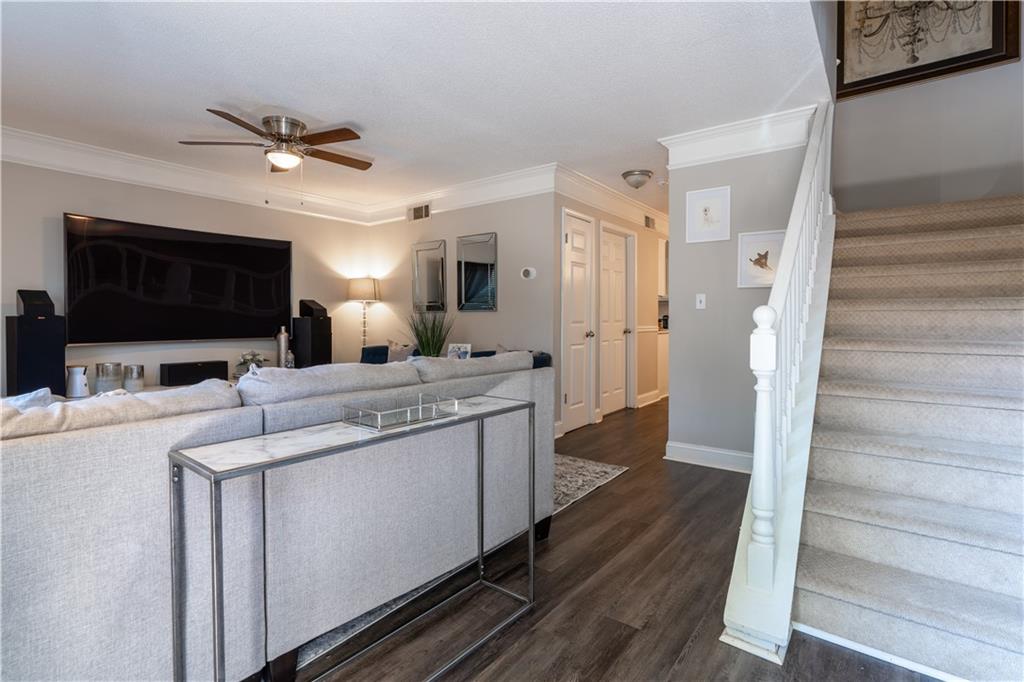6900 Roswell Road, Unit N13 Sandy Springs, GA 30328 - Photo 24 of 55