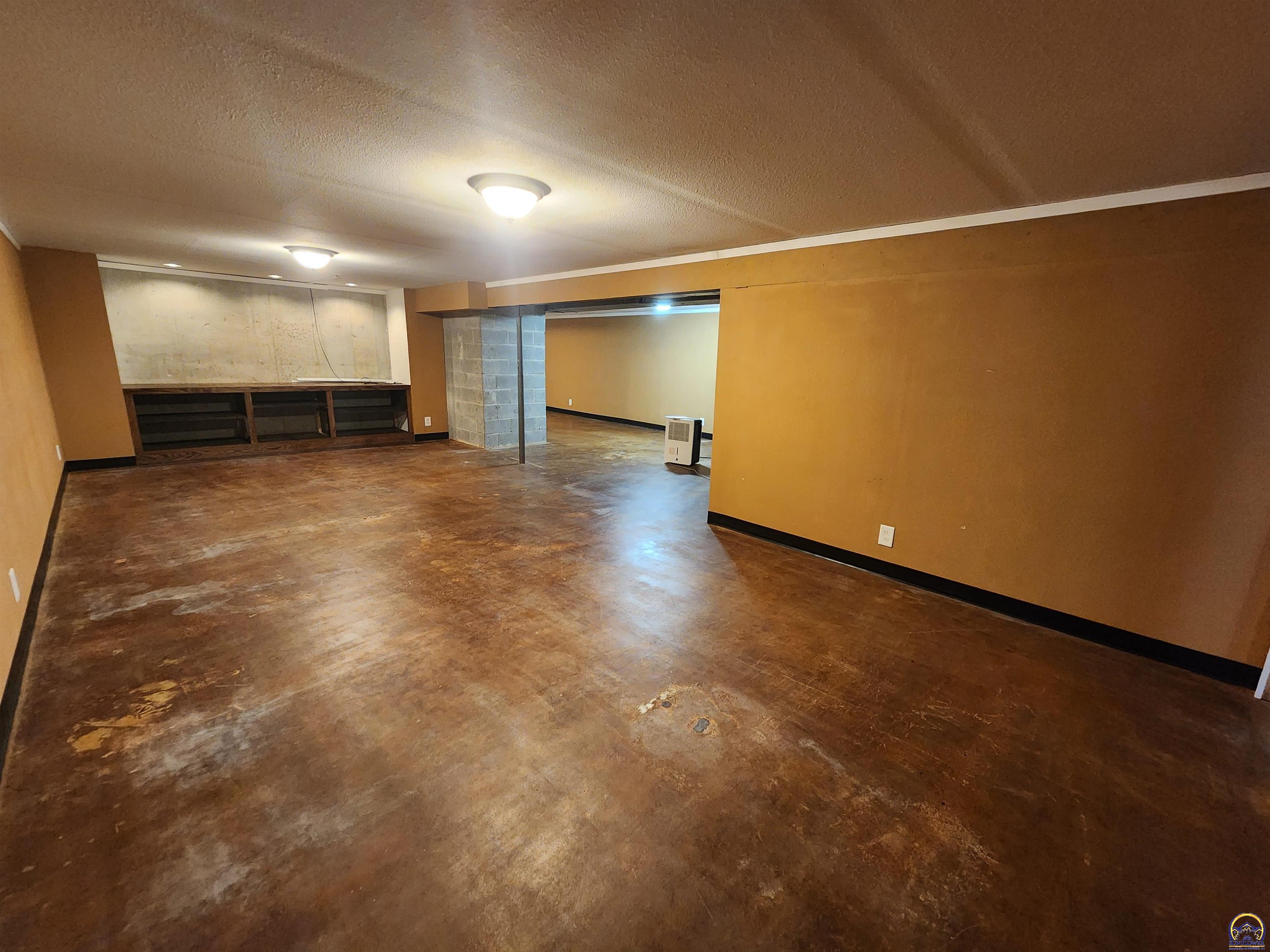 1239 Tomahawk Road Emporia, KS 66801 - Photo 24 of 35 Gallery Image 24