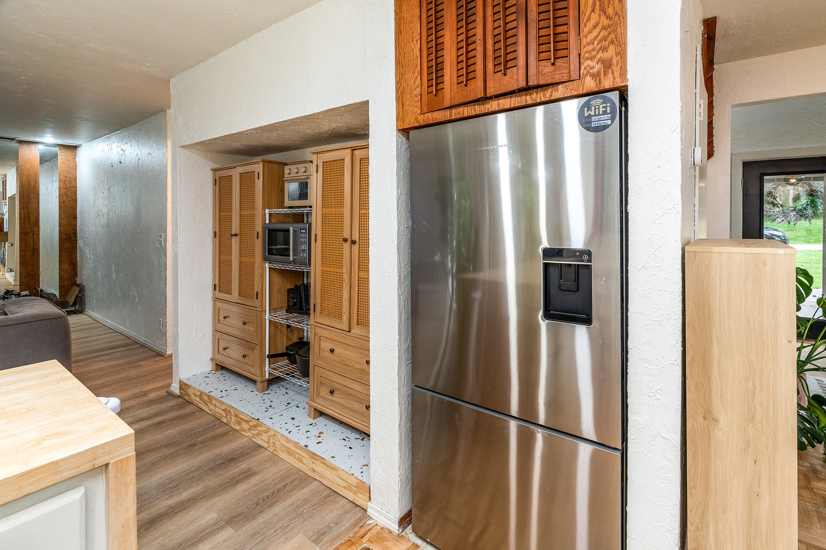 183 Heritage Road Carbondale, IL 62903 - Photo 14 of 44 a view of kitchen with furniture and refrigerator