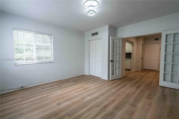 $1,800 | 920 Pennsylvania Avenue, Unit 105, Miami Beach, FL 33139