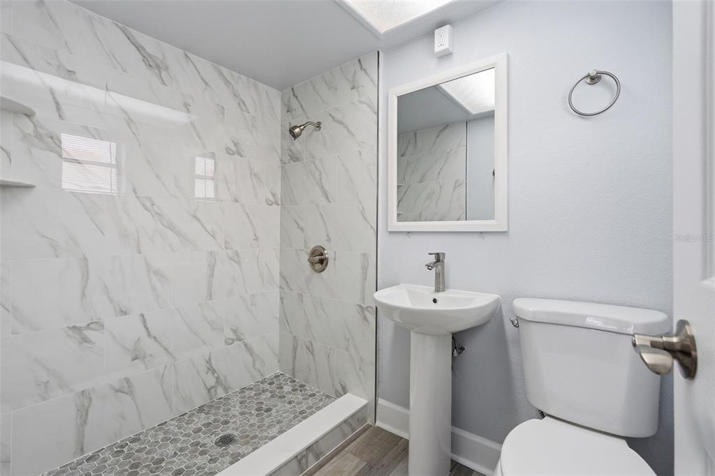 17880 Gulf Boulevard, Unit 2 St. Petersburg, FL 33708 - Photo 11 of 25 Gallery Image 11