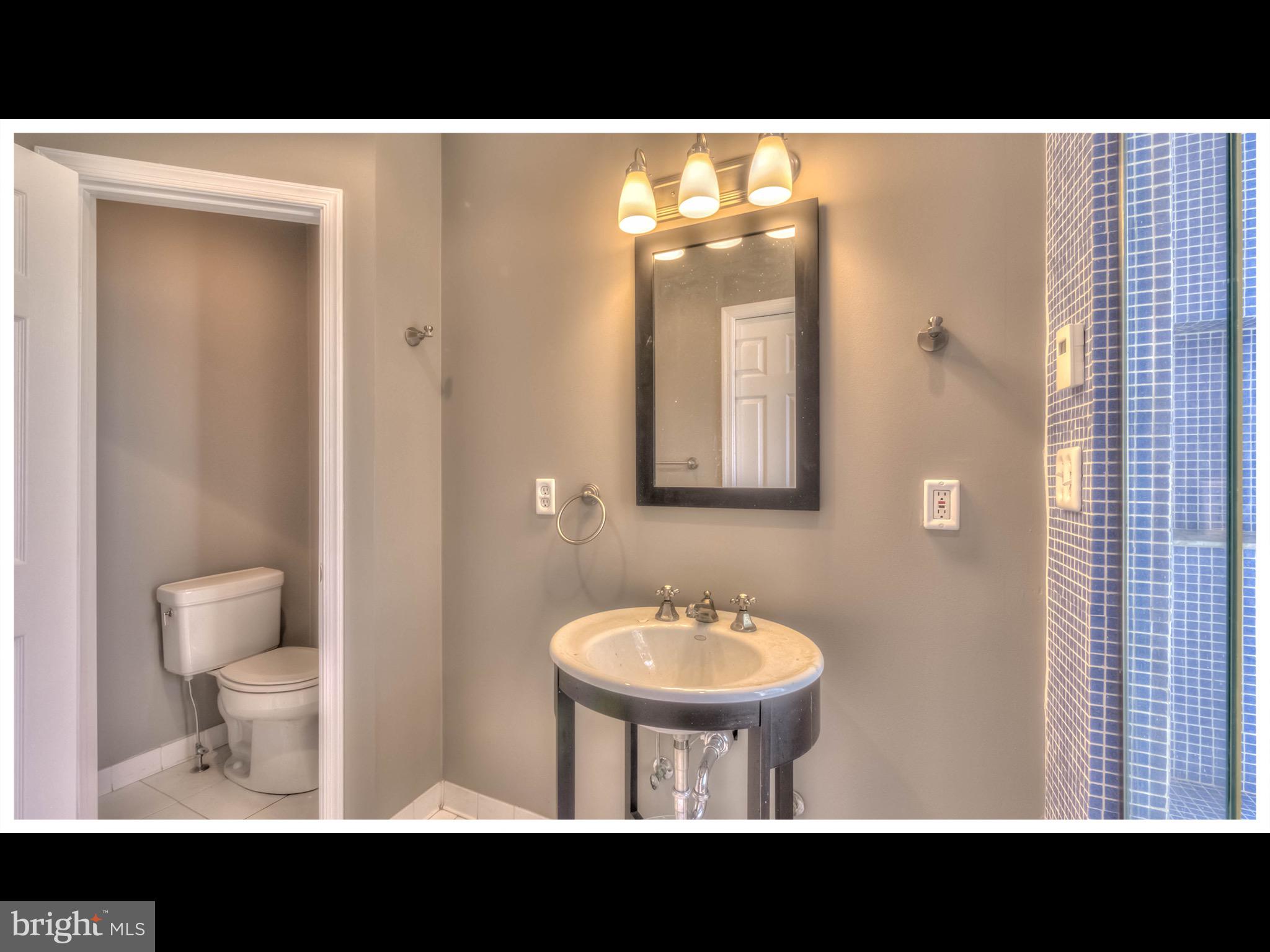 1508 Riverside Avenue Baltimore, MD 21230 - Photo 14 of 37