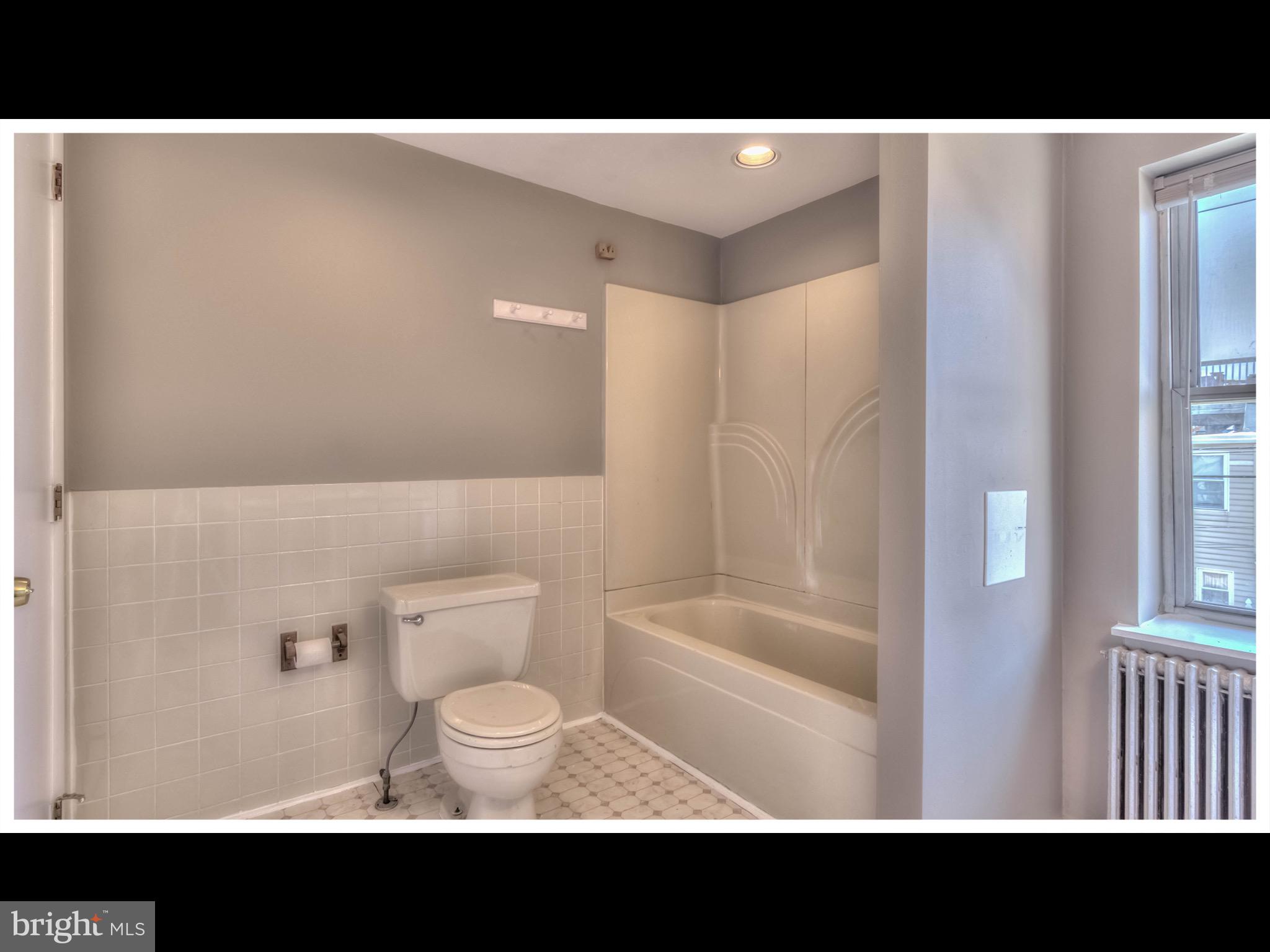 1508 Riverside Avenue Baltimore, MD 21230 - Photo 18 of 37