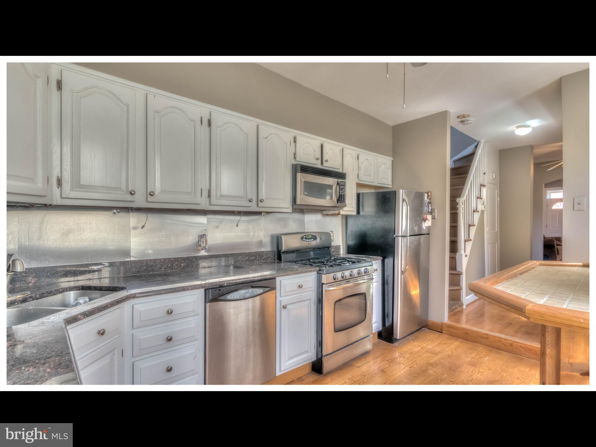 1508 Riverside Avenue Baltimore, MD 21230 - Photo 9 of 37