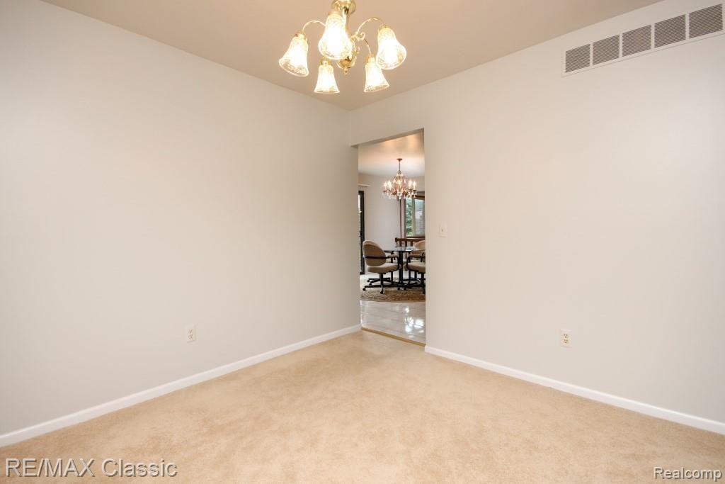 46461 Strathmore Road Plymouth, MI 48170 - Photo 21 of 59 IMG_7074 (Custom).jpg