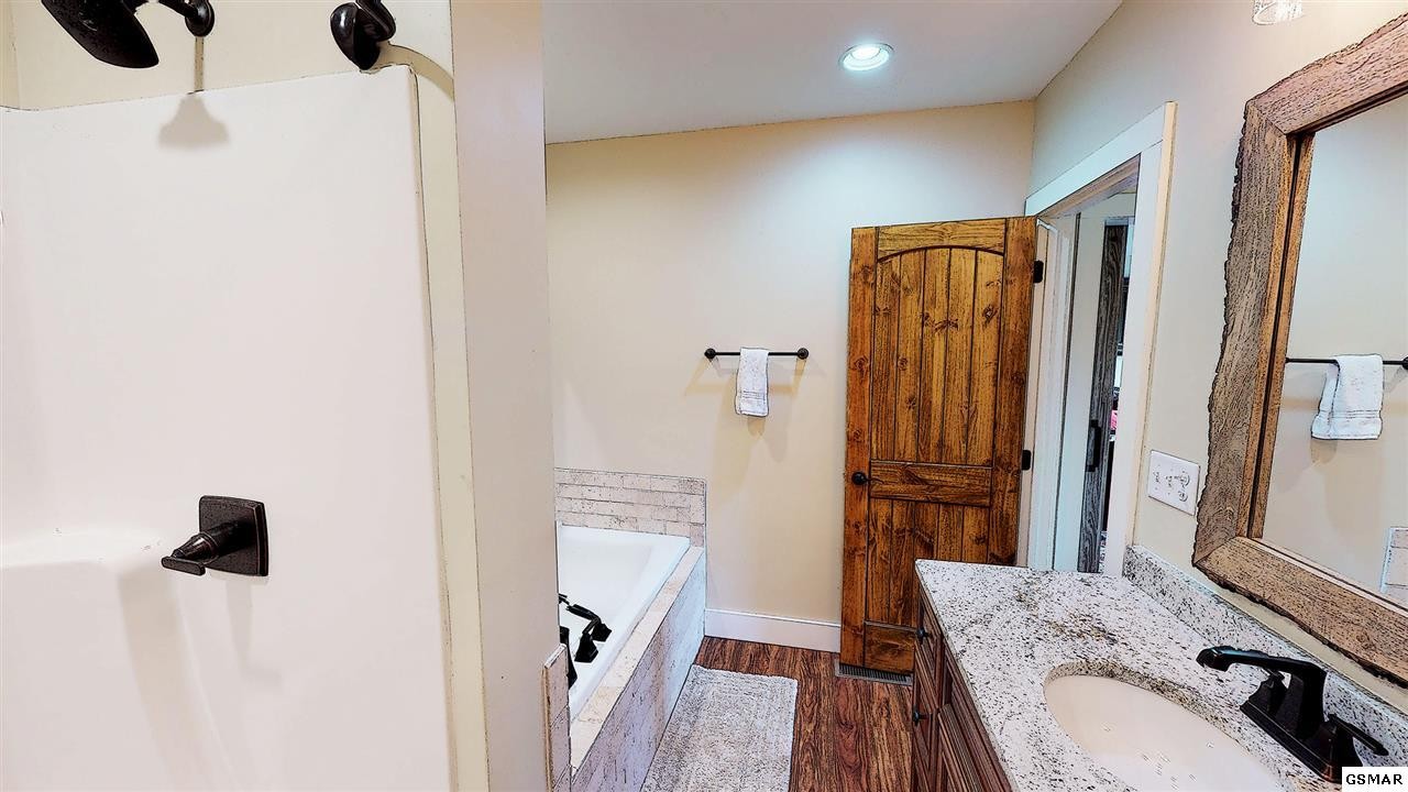 913 Cliff Branch Road Gatlinburg, TN 37738 - Photo 21 of 32 Gallery Image 21