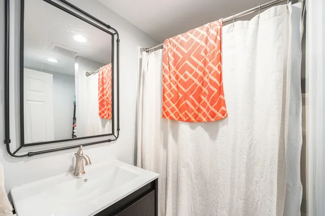 $260,000 | 3553 Pardee Avenue, Dearborn, MI 48124