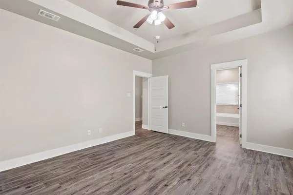 $299,900 | 414 Mesa, Lone Oak, TX 75453