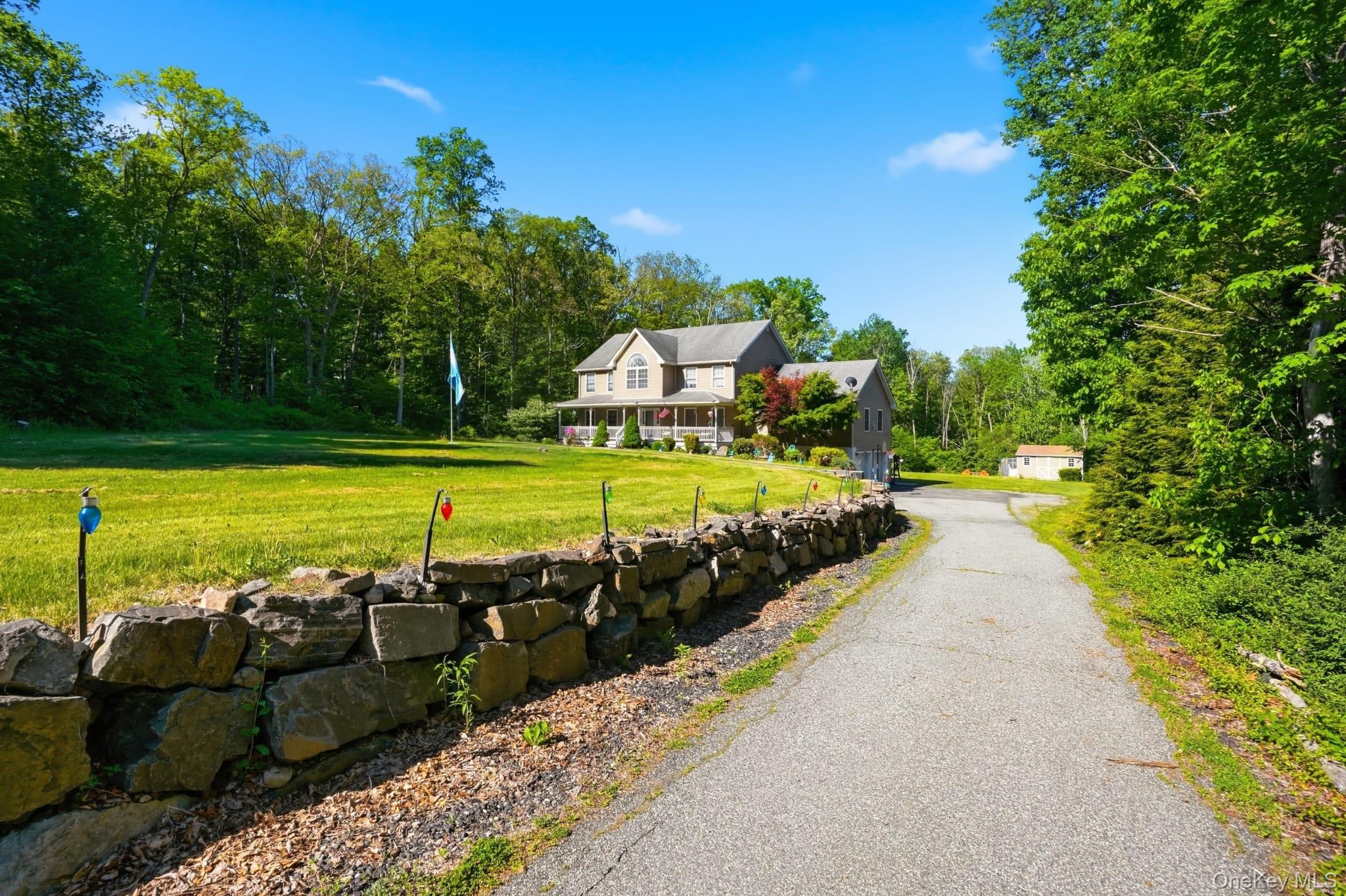185 Penaluna Road Monroe, NY 10950 - Photo 26 of 27