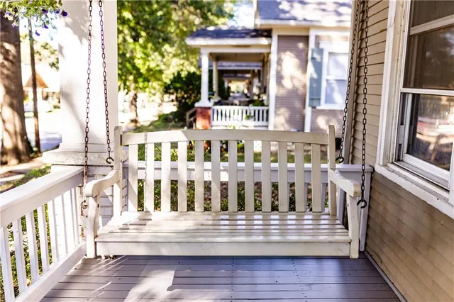 $279,000 | 4627 Fairmount Avenue, Kansas City, MO 64112