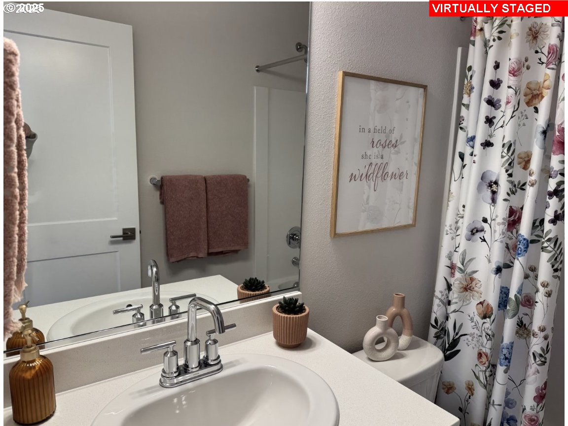16678 Southwest Jean Louise Road Tigard, OR 97223 - Photo 10 of 14 Gallery Image 10