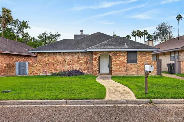 $1,300 | 606 Silva Drive, Weslaco, TX 78596