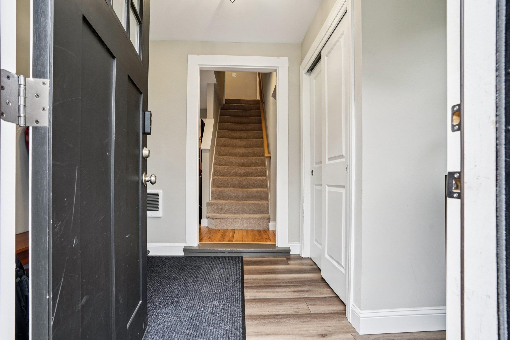 7 Hadley Road Merrimack, NH 03054 - Photo 34 of 39 Gallery Image 34